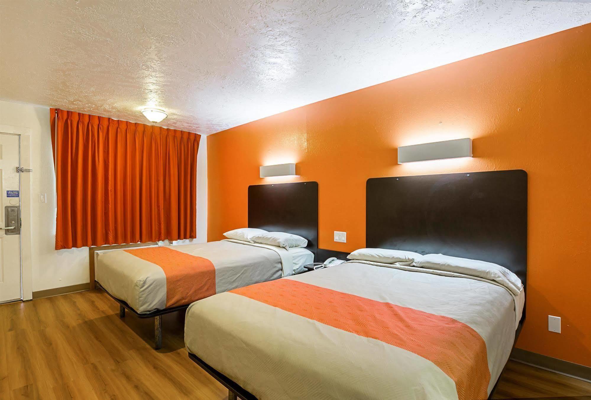 Motel 6-Madisonville, Tx 외부 사진