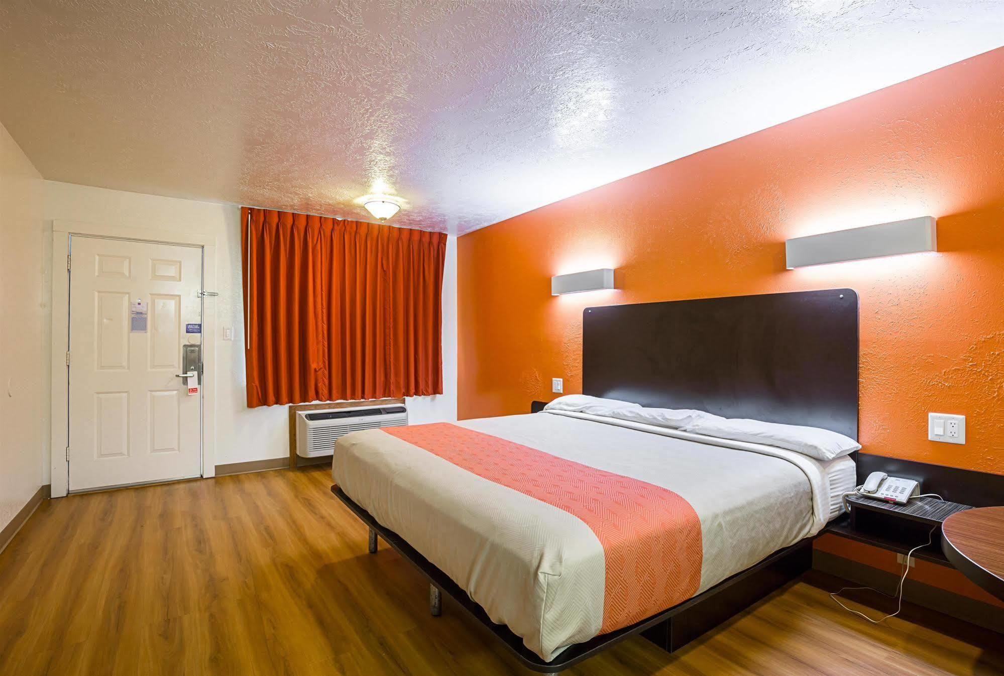 Motel 6-Madisonville, Tx 외부 사진