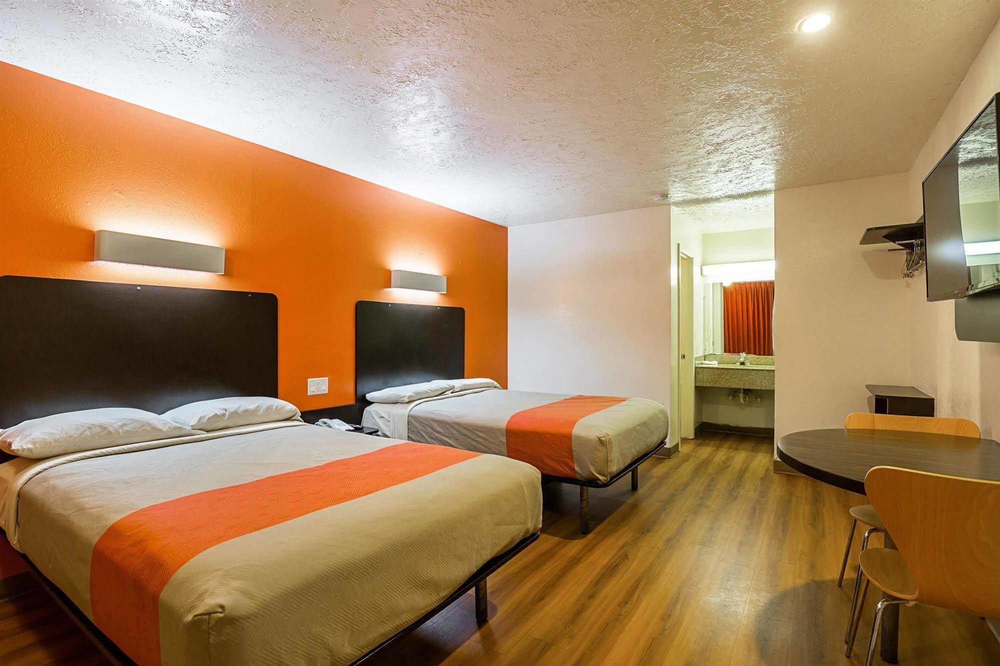 Motel 6-Madisonville, Tx 외부 사진