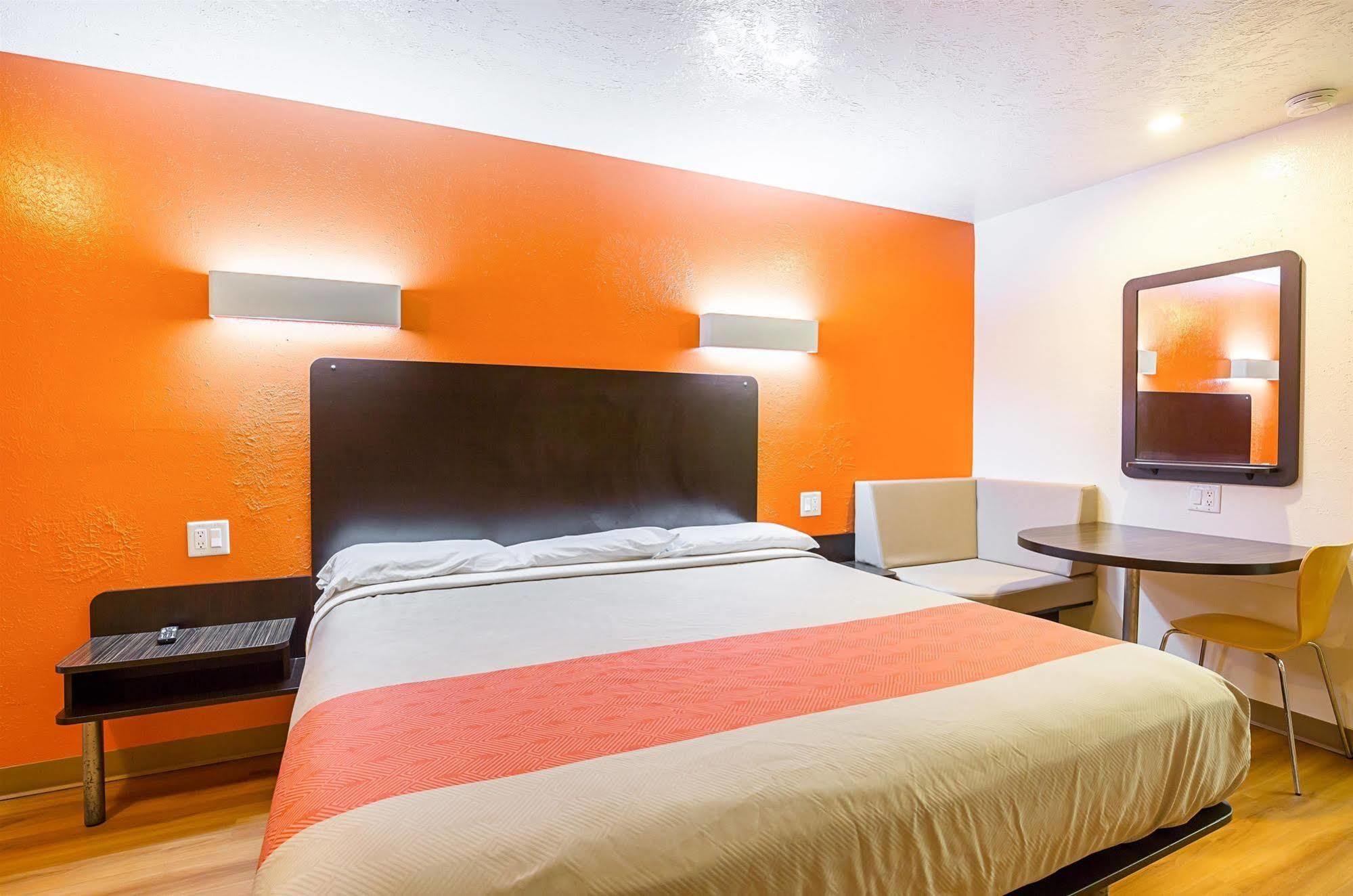 Motel 6-Madisonville, Tx 외부 사진